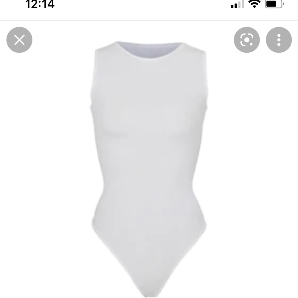 SKIMS Jelly Sheer Crew bodysuit M